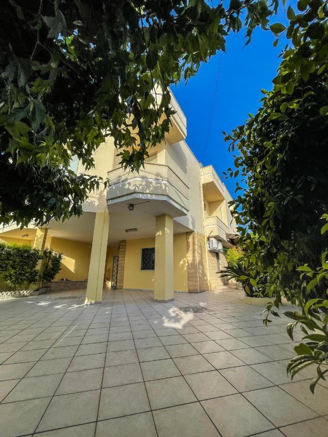 A 2 Passi Dal Mare Villa Porto Cesareo Exterior foto